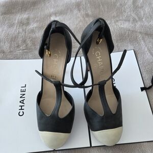 Chanel Black and Cream Women's Shoes